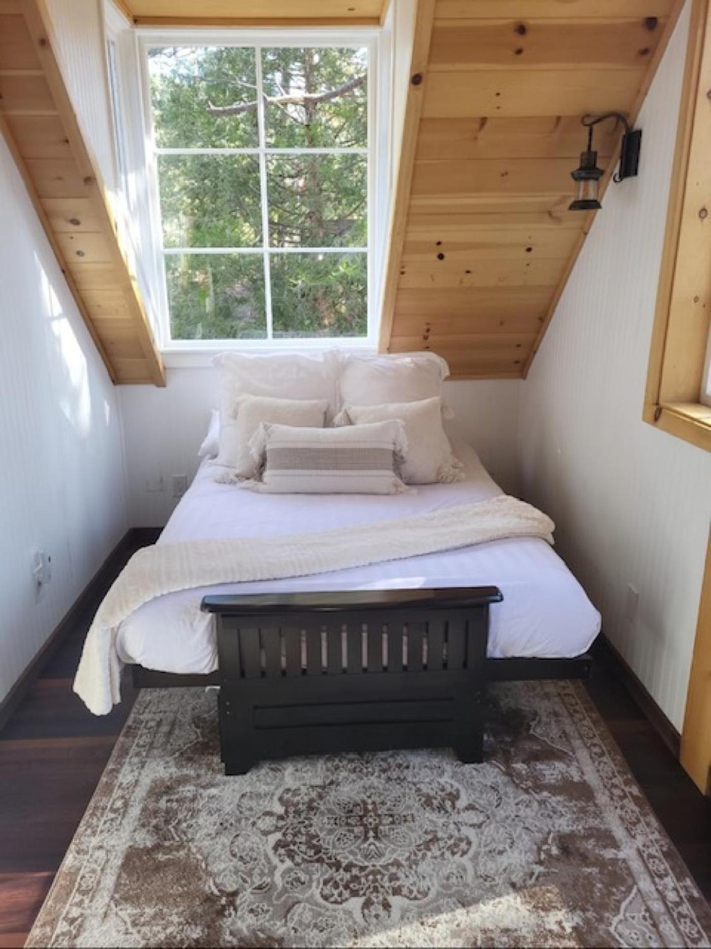 Hobbit House - Charming In Town Villa Idyllwild Bagian luar foto